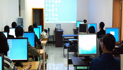 機械CAD制圖培訓(xùn) 掌握現(xiàn)代制造業(yè)的核心技能